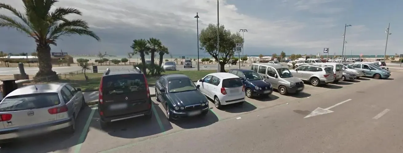 Hostal La Lluna أرينيس دي مار إسبانيا